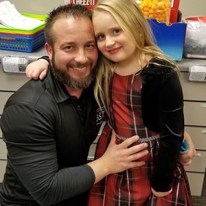 Meet your Posher, Larry